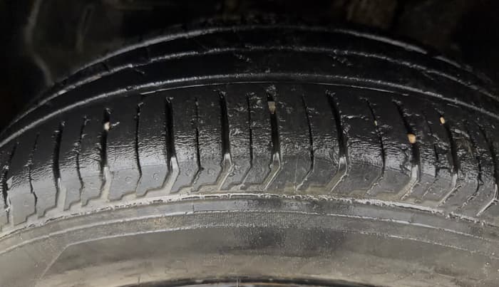 2023 Tata PUNCH PURE MT, Petrol, Manual, 54,174 km, Left Front Tyre Tread