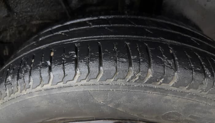 2023 Tata PUNCH PURE MT, Petrol, Manual, 54,174 km, Left Rear Tyre Tread