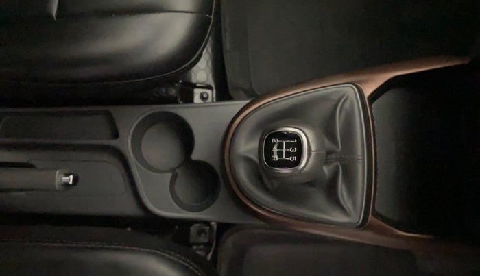 2020 Hyundai AURA SX 1.2 (O), Petrol, Manual, 26,825 km, Gear Lever