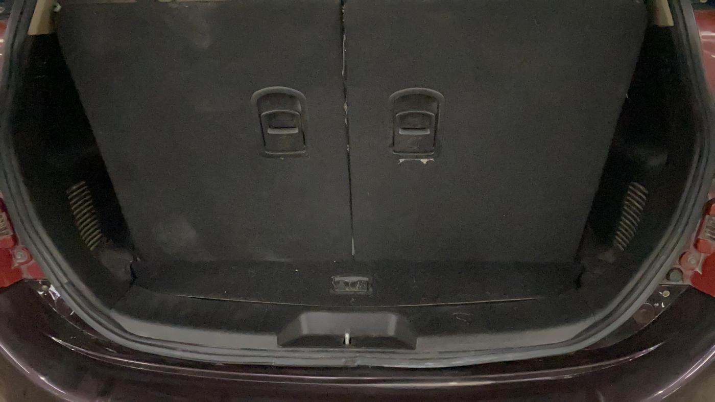 2013 Mahindra XUV500 W8, Diesel, Manual, 76,418 km, Boot Inside