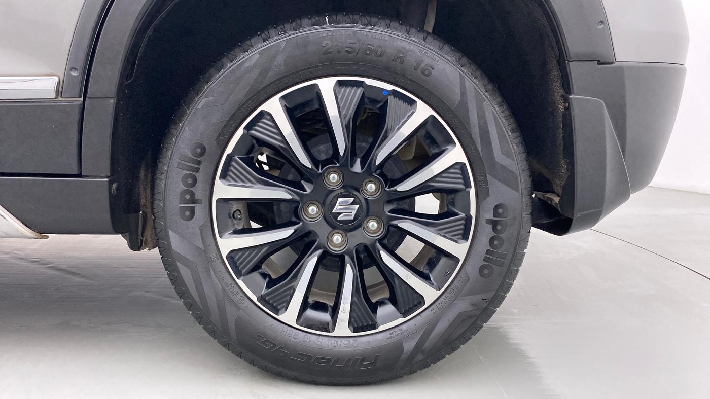 2020 Maruti Vitara Brezza ZXI+ AT SHVS, Petrol, Automatic, 20,479 km, Left Rear Wheel
