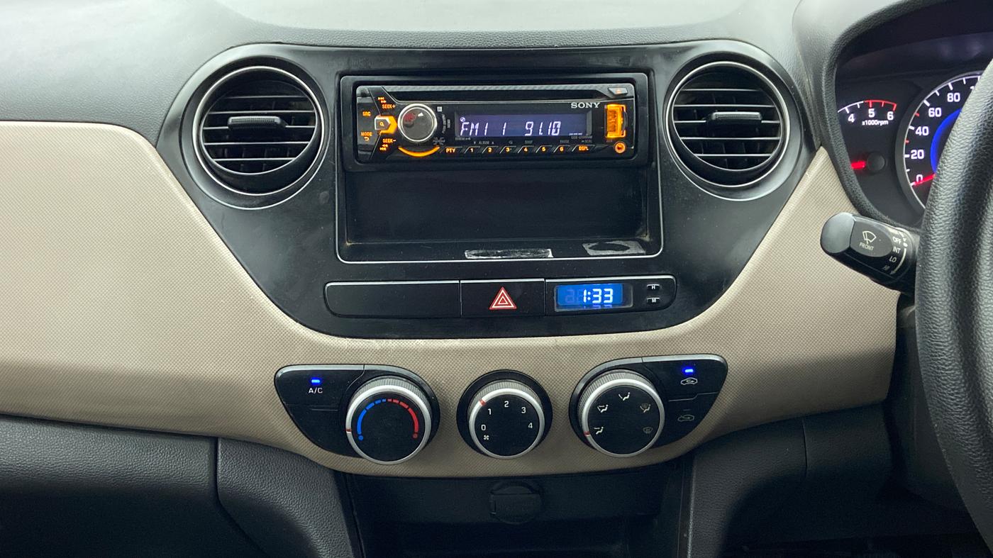 2013 Hyundai Grand i10 MAGNA 1.1 CRDI, Diesel, Manual, 63,735 km, Air Conditioner