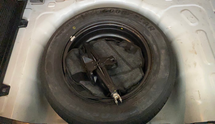 2021 KIA SONET HTX 1.5, Diesel, Manual, 1,31,099 km, Spare Tyre