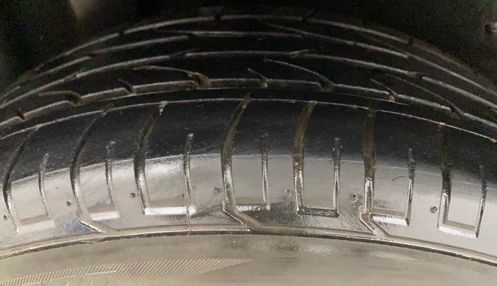 2019 MG HECTOR SHARP 2.0 DIESEL, Diesel, Manual, 62,135 km, Right Rear Tyre Tread