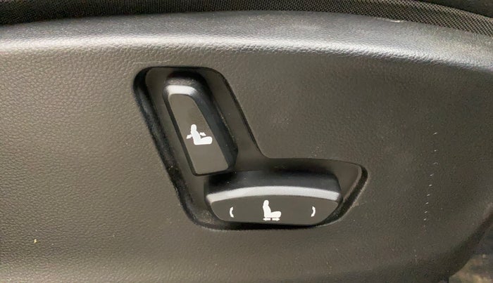 2019 MG HECTOR SHARP 2.0 DIESEL, Diesel, Manual, 62,135 km, Driver Side Adjustment Panel