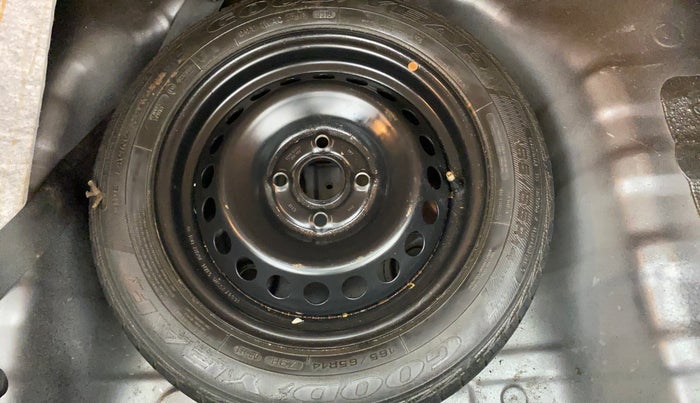 2016 Hyundai Grand i10 ASTA (O) AT 1.2 KAPPA VTVT, Petrol, Automatic, 71,494 km, Spare Tyre