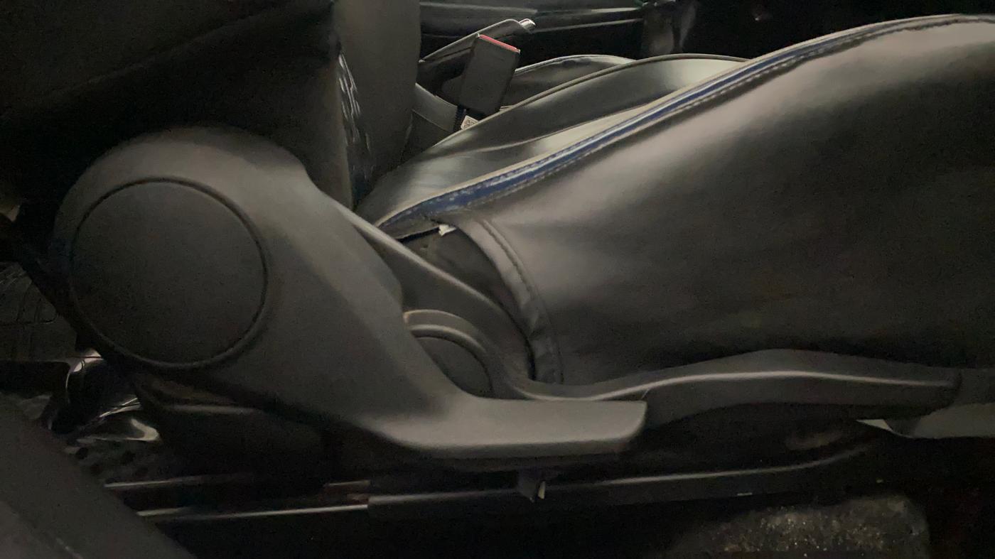 2023 Maruti Baleno ZETA PETROL 1.2, Petrol, Manual, 52,572 km, Driver Side Adjustment Panel