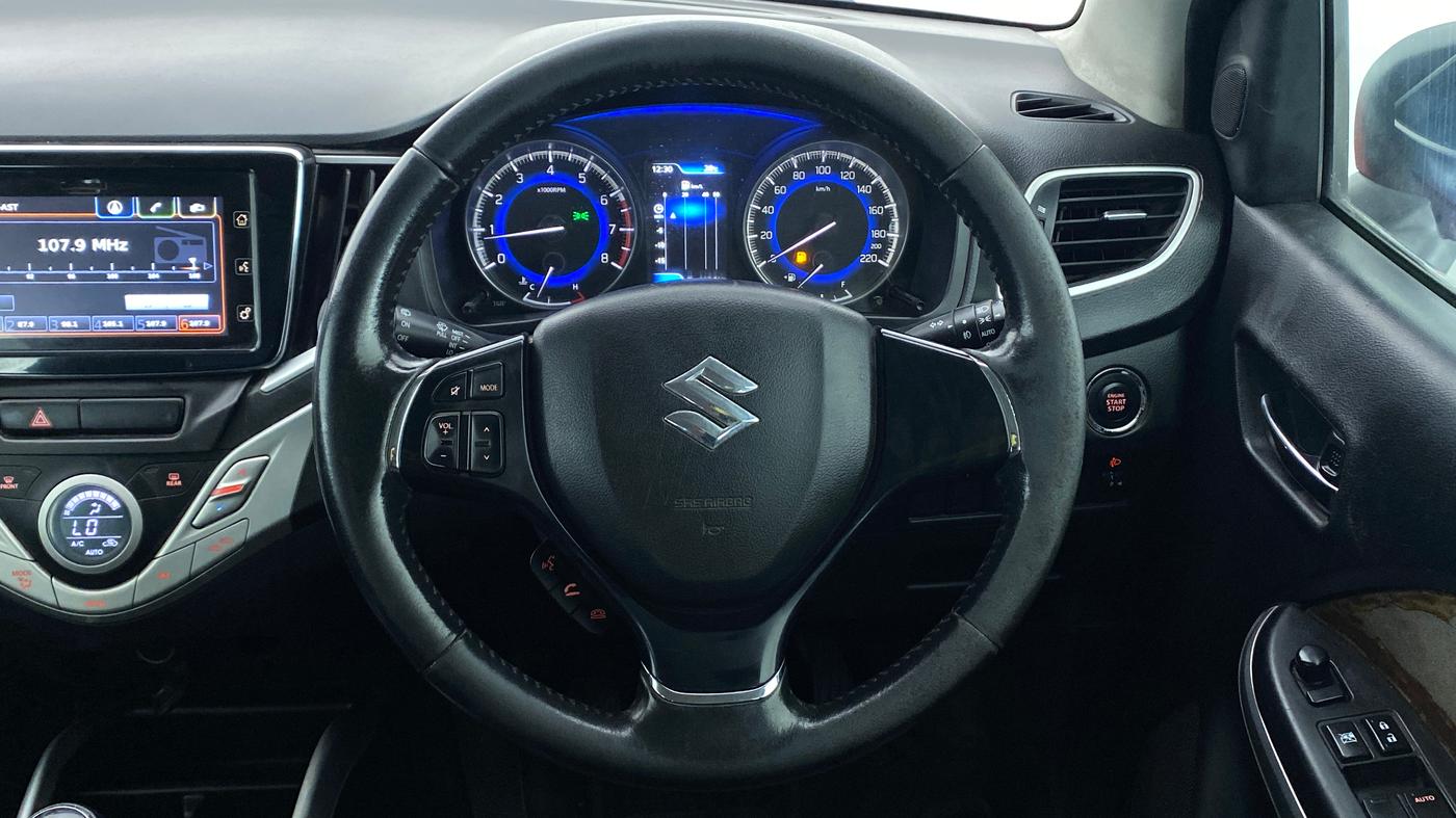 2015 Maruti Baleno ALPHA PETROL 1.2, Petrol, Manual, 77,388 km, Steering Wheel Close Up