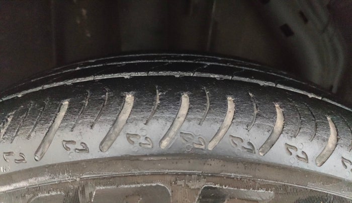 2022 Renault Kiger RXZ MT, Petrol, Manual, 40,096 km, Right Rear Tyre Tread