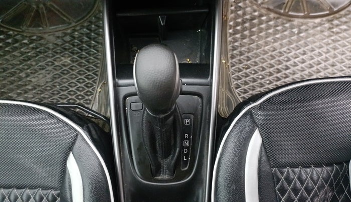 2020 Toyota Glanza V CVT, Petrol, Automatic, 68,732 km, Gear Lever