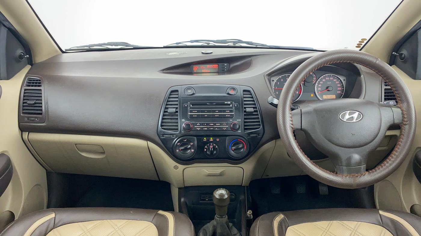 2009 Hyundai i20 MAGNA 1.2 VTVT, Petrol, Manual, 70,184 km, Dashboard