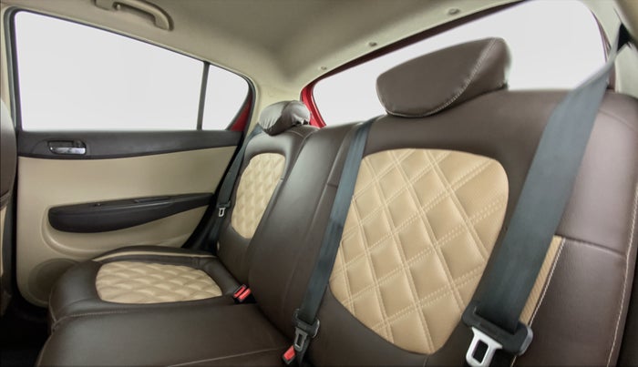 2009 Hyundai i20 MAGNA 1.2 VTVT, Petrol, Manual, 70,184 km, Right Side Rear Door Cabin