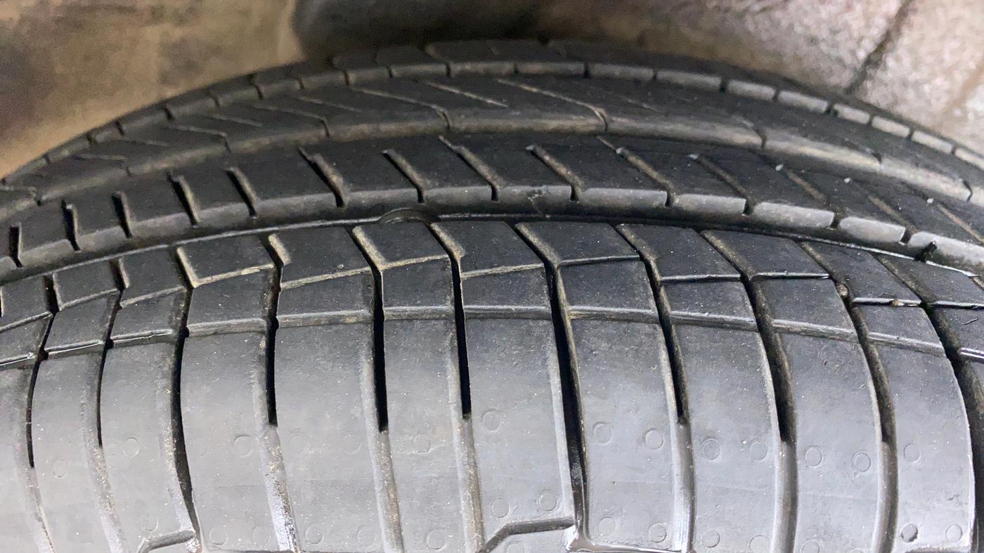 2009 Hyundai i20 MAGNA 1.2 VTVT, Petrol, Manual, 70,184 km, Left Rear Tyre Tread