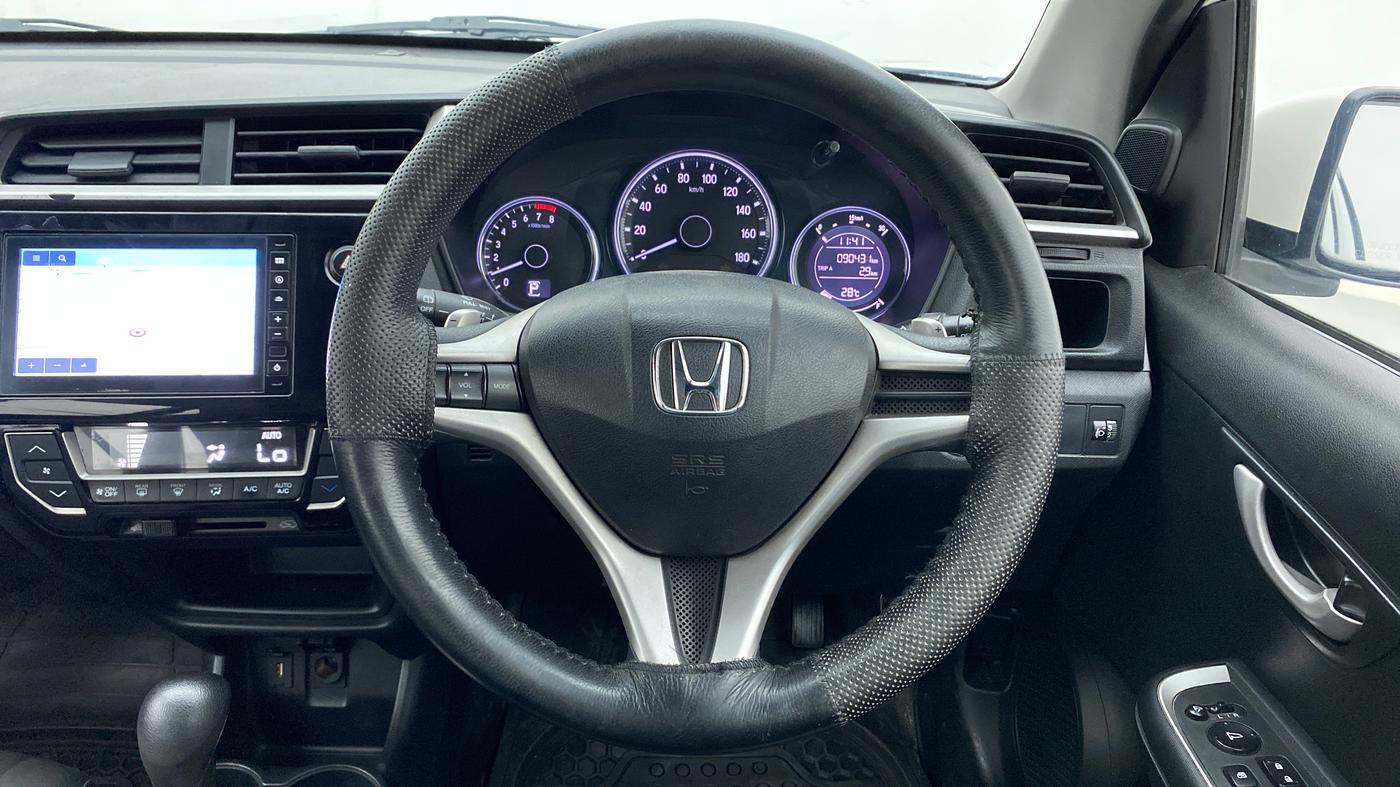 2017 Honda BR-V 1.5L I-VTEC V CVT, Petrol, Automatic, 90,431 km, Steering Wheel Close Up
