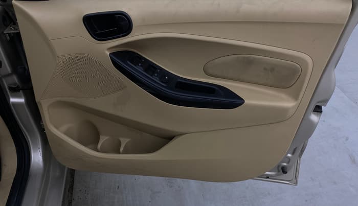2020 Ford Figo Aspire TITANIUM PLUS 1.5 DIESEL, Diesel, Manual, 73,840 km, Driver Side Door Panels Control