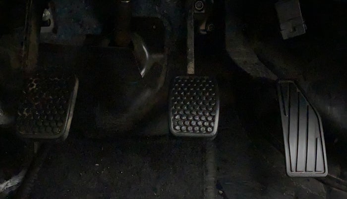 2019 Maruti Alto LXI, Petrol, Manual, 30,679 km, Pedals