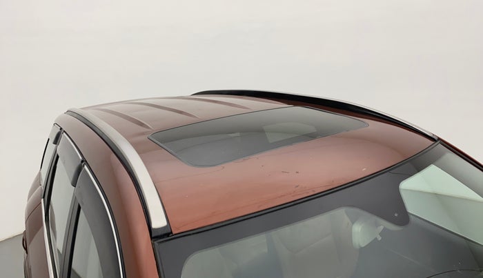 2019 Mahindra XUV500 W9, Diesel, Manual, 57,814 km, Roof