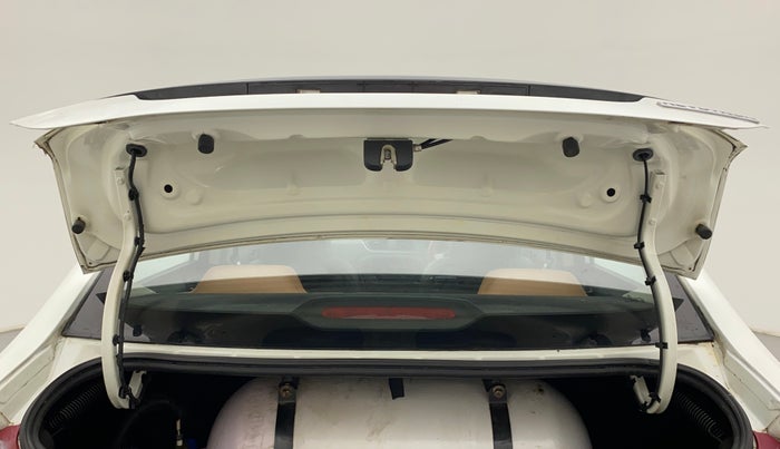 2018 Tata Zest XE PETROL, CNG, Manual, 57,554 km, Boot Door Open