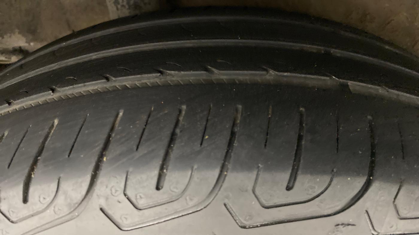 2016 Honda City V MT PETROL, Petrol, Manual, 85,175 km, Right Rear Tyre Tread