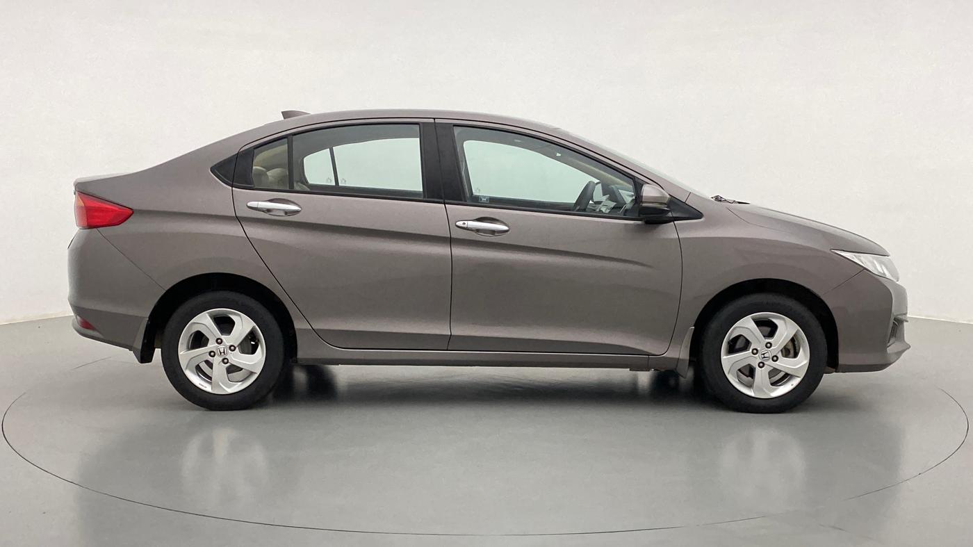 2016 Honda City V MT PETROL, Petrol, Manual, 85,175 km, Right Side View