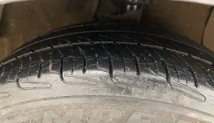 2019 Hyundai Grand i10 SPORTZ 1.2 KAPPA VTVT, Petrol, Manual, 77,958 km, Right Front Tyre Tread