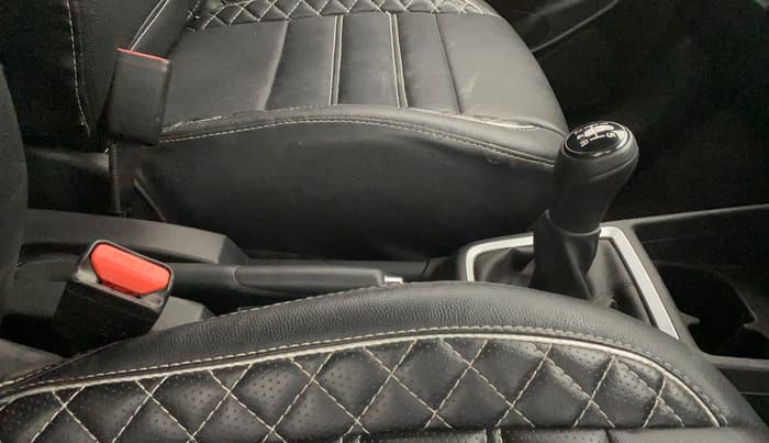 2023 Maruti Swift VXI, Petrol, Manual, 20,049 km, Gear Lever