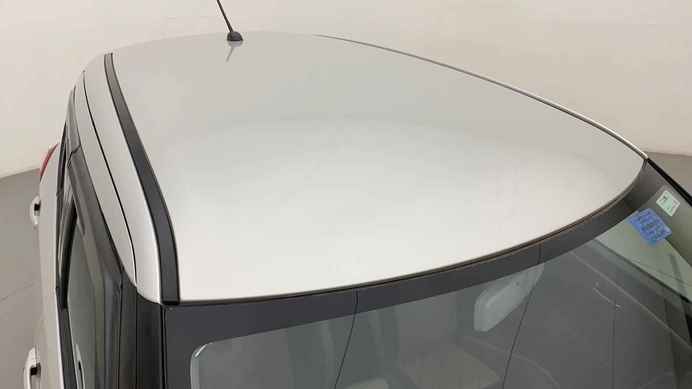 2016 Maruti Swift ZXI, Petrol, Manual, 26,934 km, Roof
