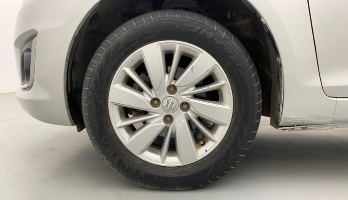 2016 Maruti Swift ZXI, Petrol, Manual, 26,934 km, Left Front Wheel
