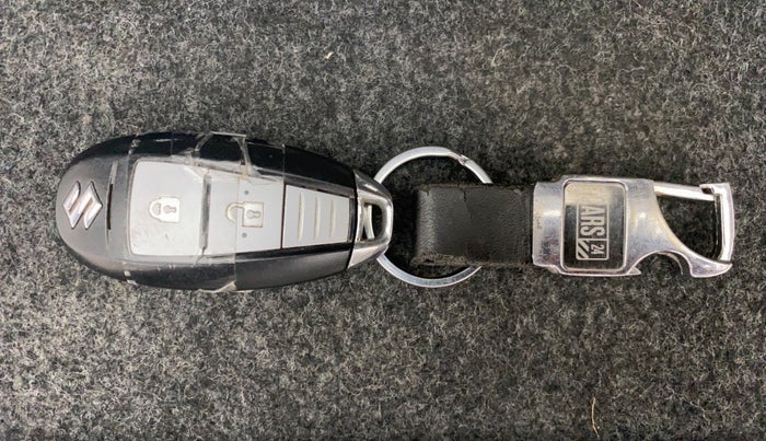 2016 Maruti Swift ZXI, Petrol, Manual, 26,934 km, Key Close Up