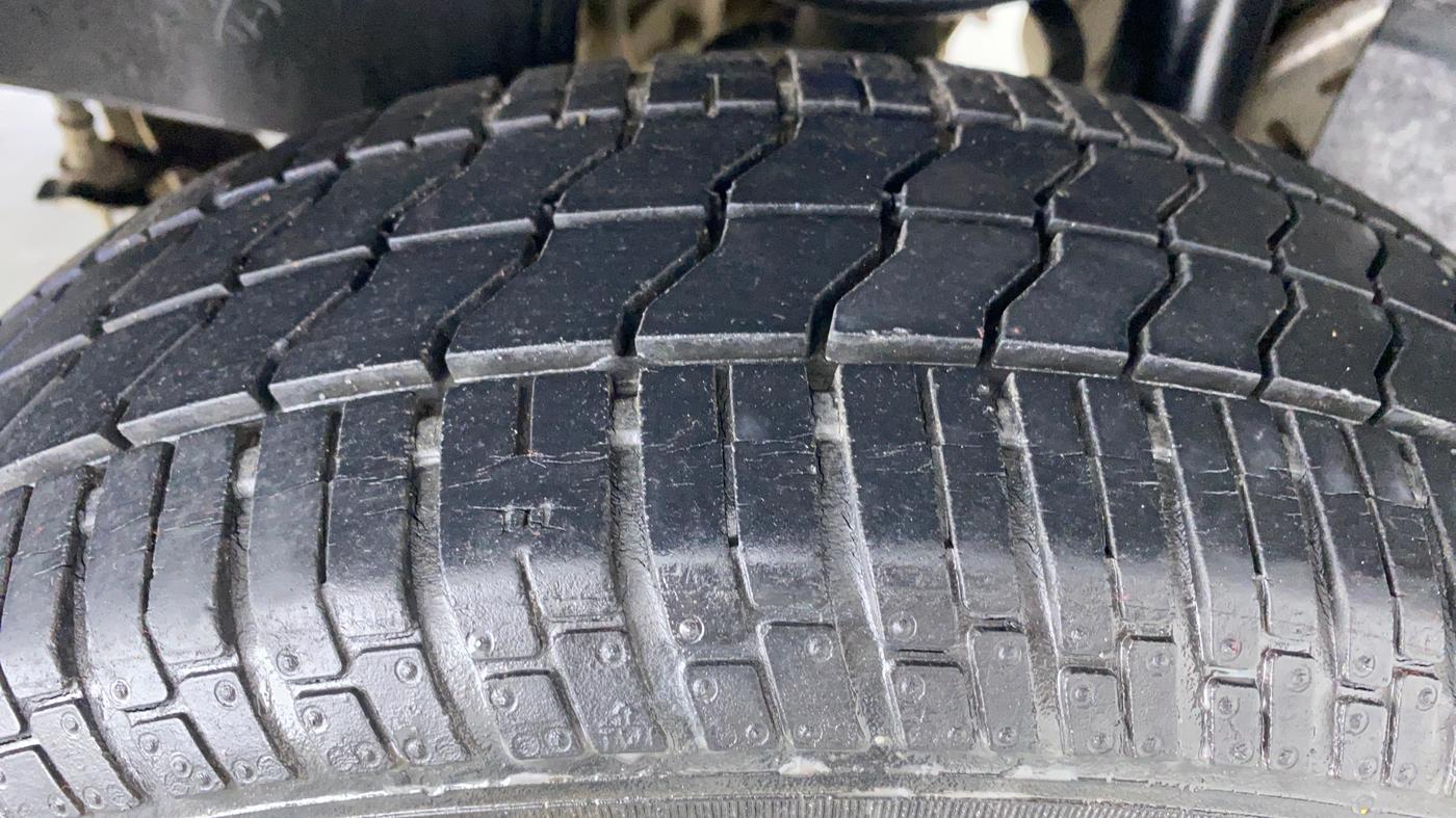2016 Tata Nano TWIST XTA, Petrol, Automatic, 24,580 km, Left Rear Tyre Tread