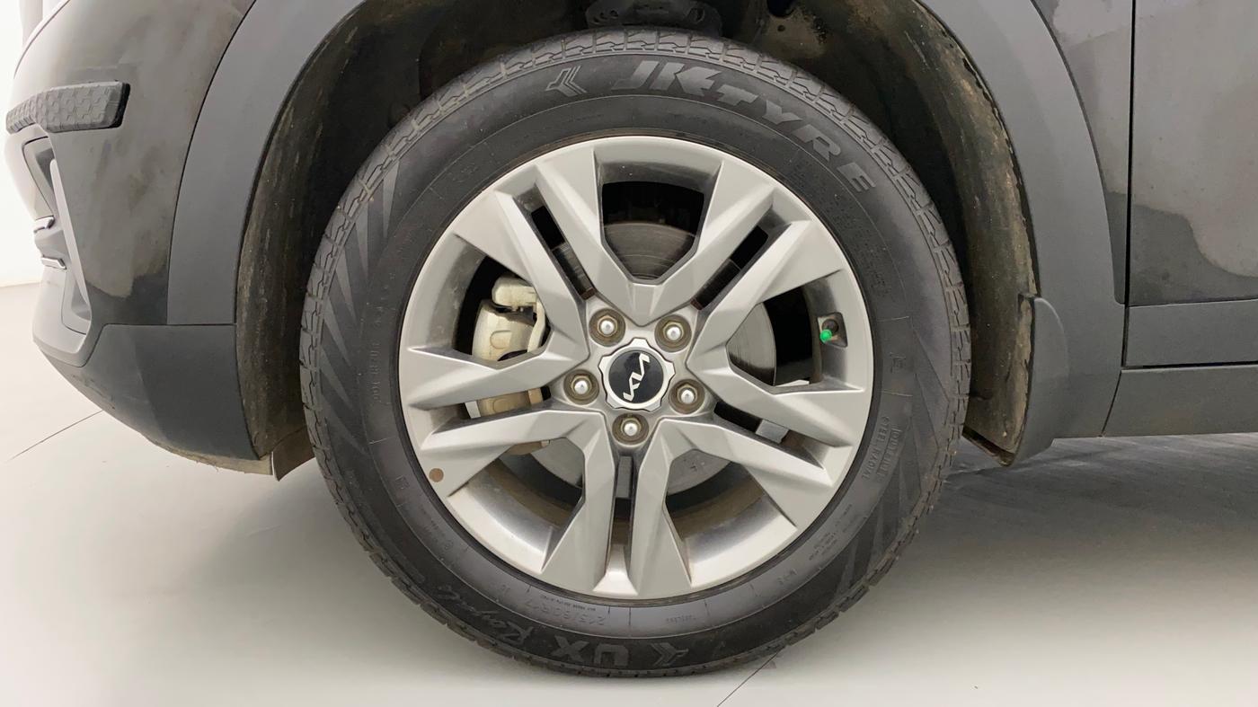 2022 KIA SELTOS HTX IVT 1.5 PETROL, Petrol, Automatic, 39,295 km, Left Front Wheel