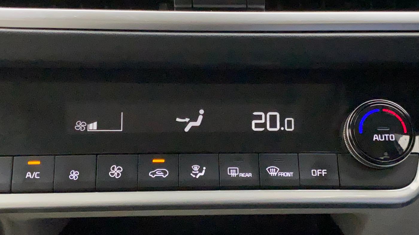 2022 KIA SELTOS HTX IVT 1.5 PETROL, Petrol, Automatic, 39,295 km, Automatic Climate Control