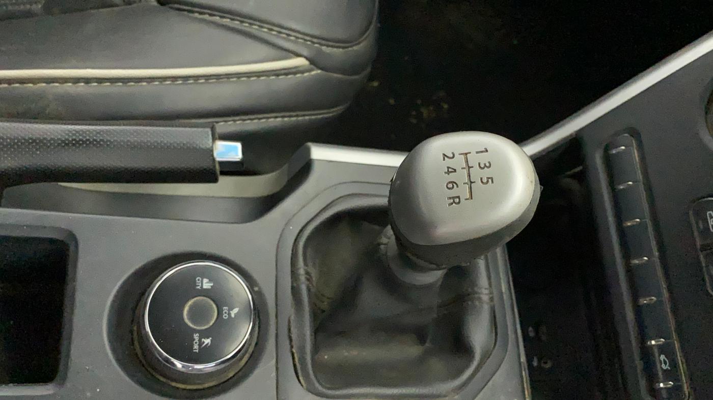 2019 Tata NEXON XM PETROL, Petrol, Manual, 42,042 km, Gear Lever