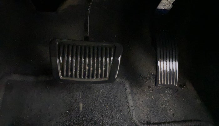 2019 Hyundai VENUE SX PLUS 1.0 TURBO DCT DUAL TONE, Petrol, Automatic, 64,818 km, Pedals