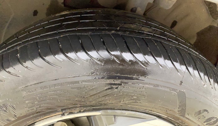 2019 Hyundai VENUE SX PLUS 1.0 TURBO DCT DUAL TONE, Petrol, Automatic, 64,818 km, Left Front Tyre Tread