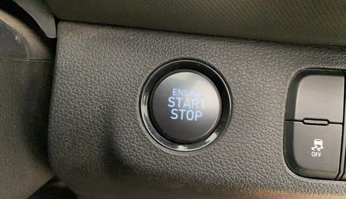 2019 Hyundai VENUE SX PLUS 1.0 TURBO DCT DUAL TONE, Petrol, Automatic, 64,818 km, Keyless Start/ Stop Button