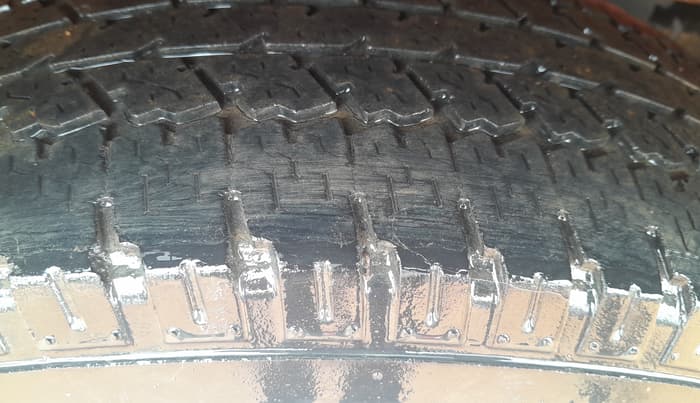 2014 Mahindra Xylo H8 ABS BS IV, Diesel, Manual, 51,807 km, Right Rear Tyre Tread