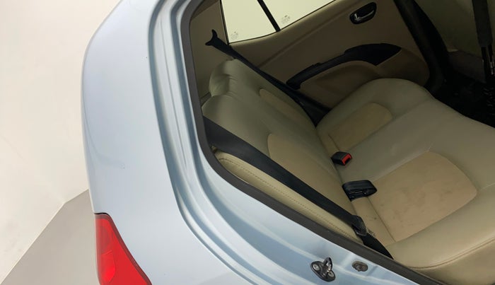 2011 Hyundai i10 MAGNA 1.2, Petrol, Manual, 65,724 km, Right C pillar - Slightly dented