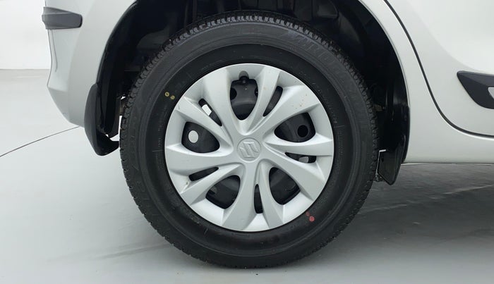 2021 Maruti Swift VXI D, Petrol, Manual, 16,131 km, Right Rear Wheel