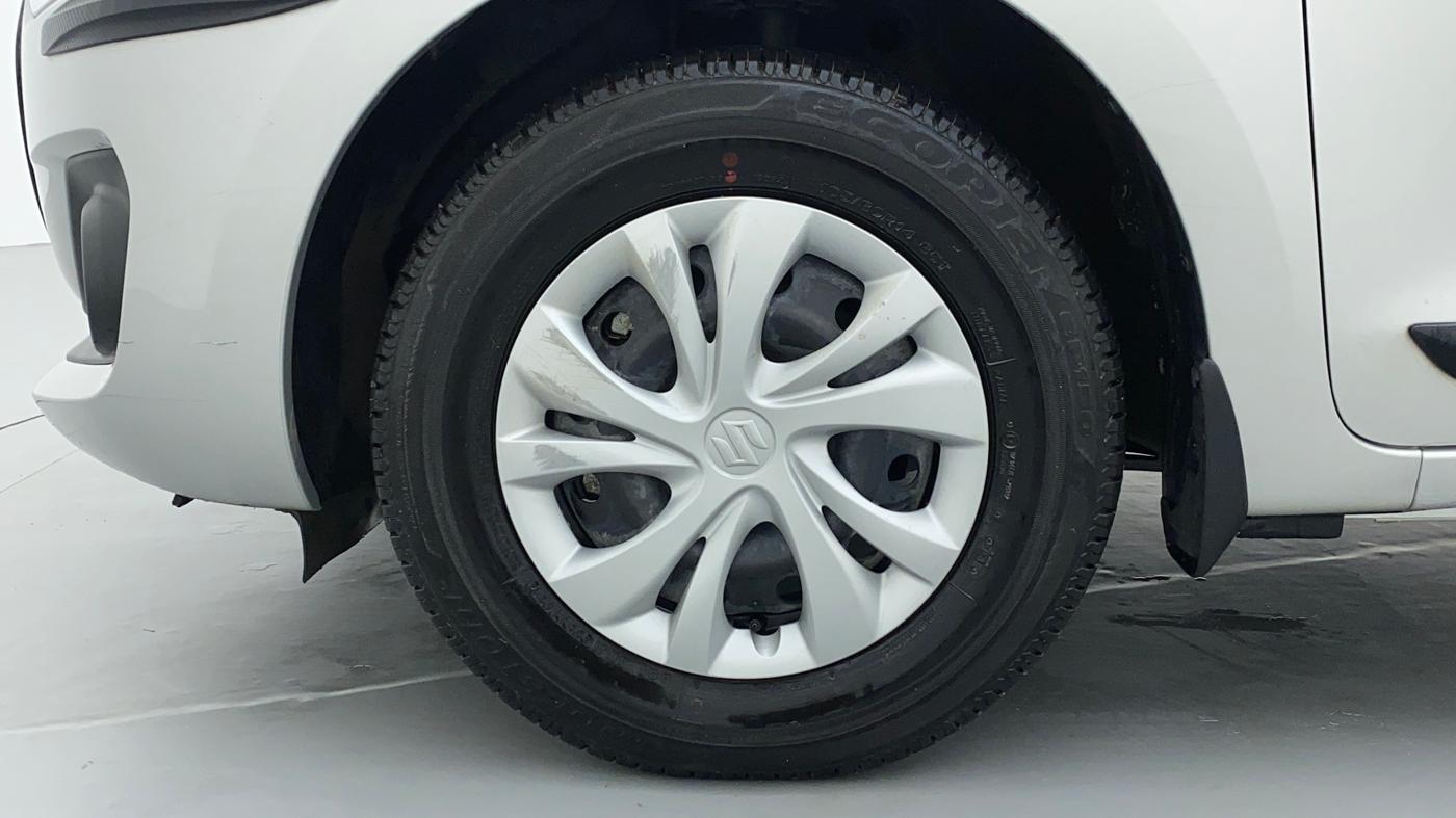 2021 Maruti Swift VXI D, Petrol, Manual, 16,131 km, Left Front Wheel