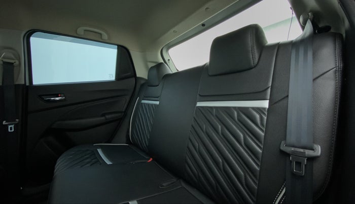 2021 Maruti Swift VXI D, Petrol, Manual, 16,131 km, Right Side Rear Door Cabin