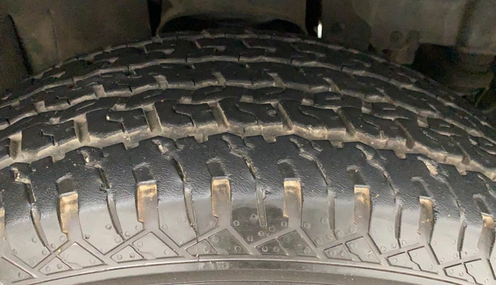 2021 Mahindra Thar LX D 4*4 MT HT, Diesel, Manual, 15,587 km, Right Front Tyre Tread