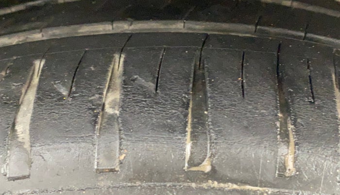 2017 Honda Jazz 1.2L I-VTEC V, Petrol, Manual, 94,519 km, Right Front Tyre Tread