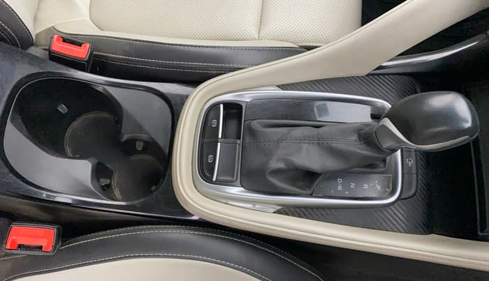2022 MG ASTOR SHARP 1.5 CVT, Petrol, Automatic, 80,682 km, Gear Lever