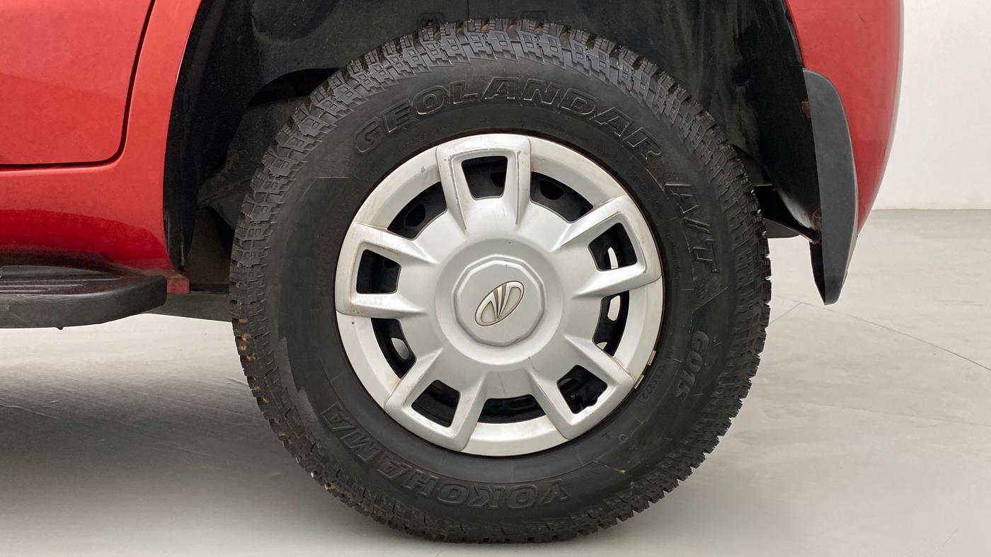 2017 Mahindra TUV300 T6, Diesel, Manual, 57,444 km, Left Rear Wheel