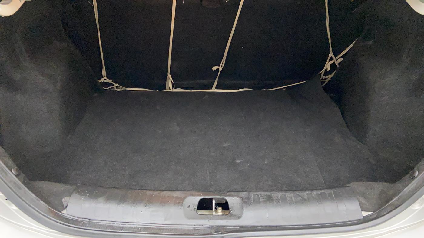 2015 Maruti Swift Dzire ZDI, Diesel, Manual, 1,07,296 km, Boot Inside