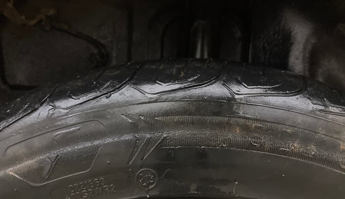 2022 Tata ALTROZ XM PLUS DIESEL, Diesel, Manual, 75,747 km, Left Rear Tyre Tread