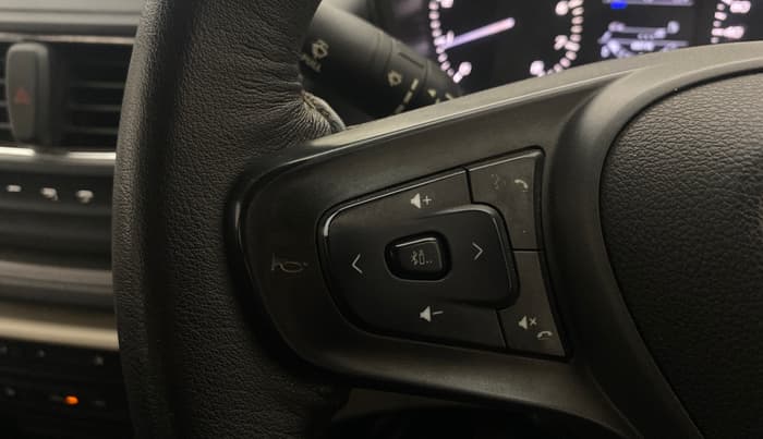 2022 Tata ALTROZ XM PLUS DIESEL, Diesel, Manual, 75,747 km, Adaptive Cruise Control