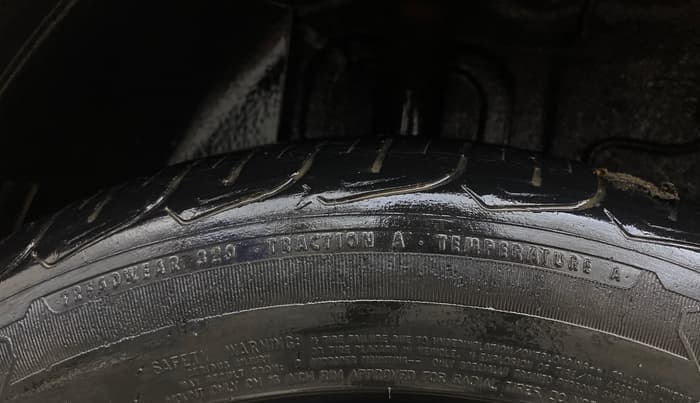 2022 Tata ALTROZ XM PLUS DIESEL, Diesel, Manual, 75,747 km, Right Rear Tyre Tread