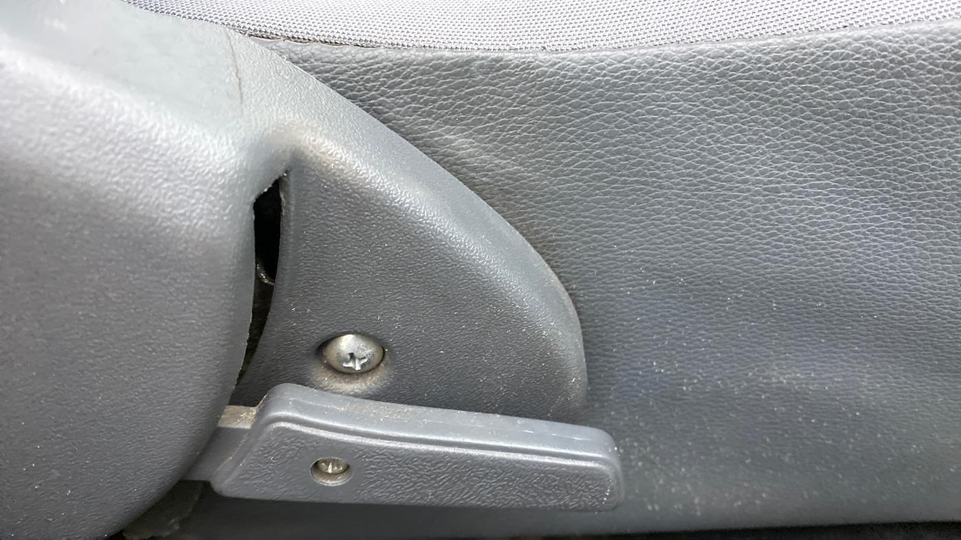 2016 Maruti Alto 800 LXI, Petrol, Manual, 24,456 km, Driver Side Adjustment Panel